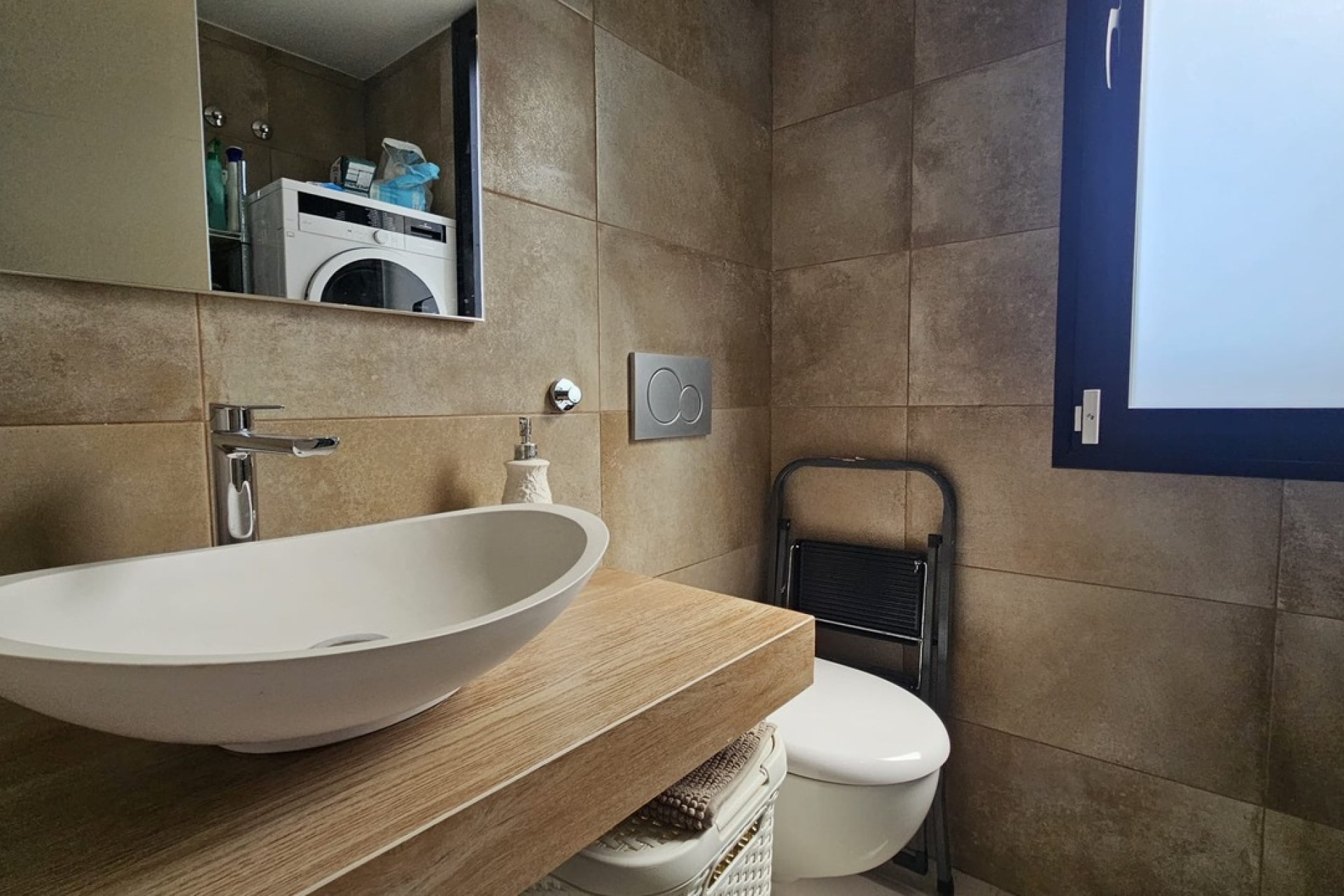 Resale - Villa -
Villamartín