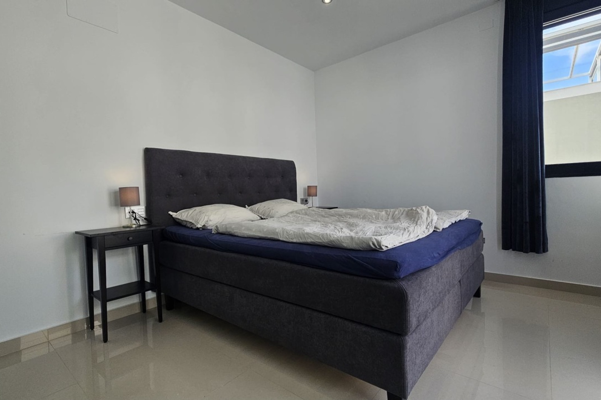 Resale - Villa -
Villamartín