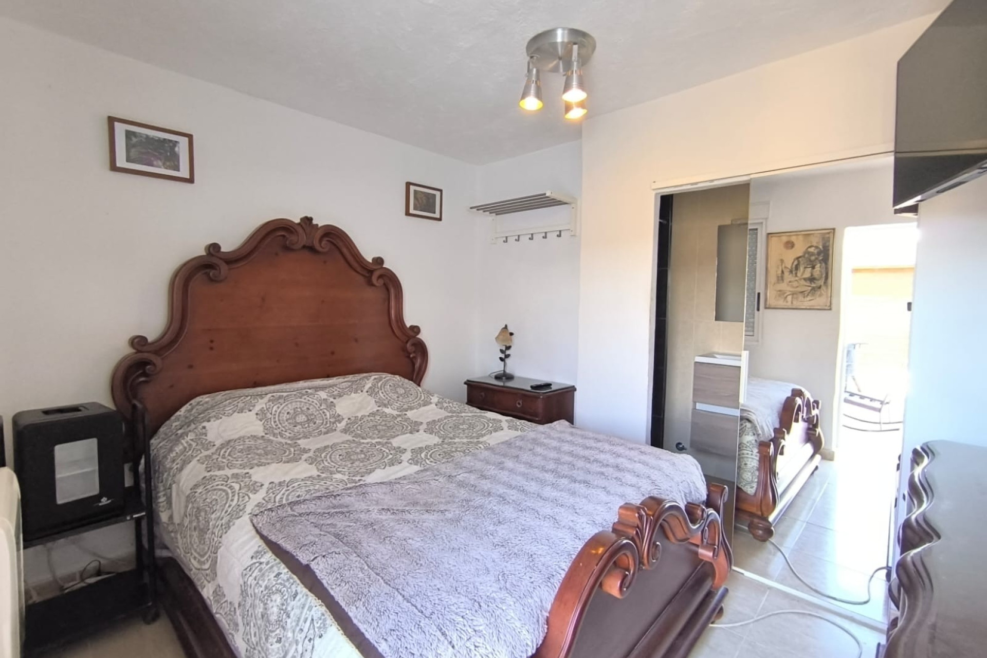 Resale - Villa -
Villena - Inland