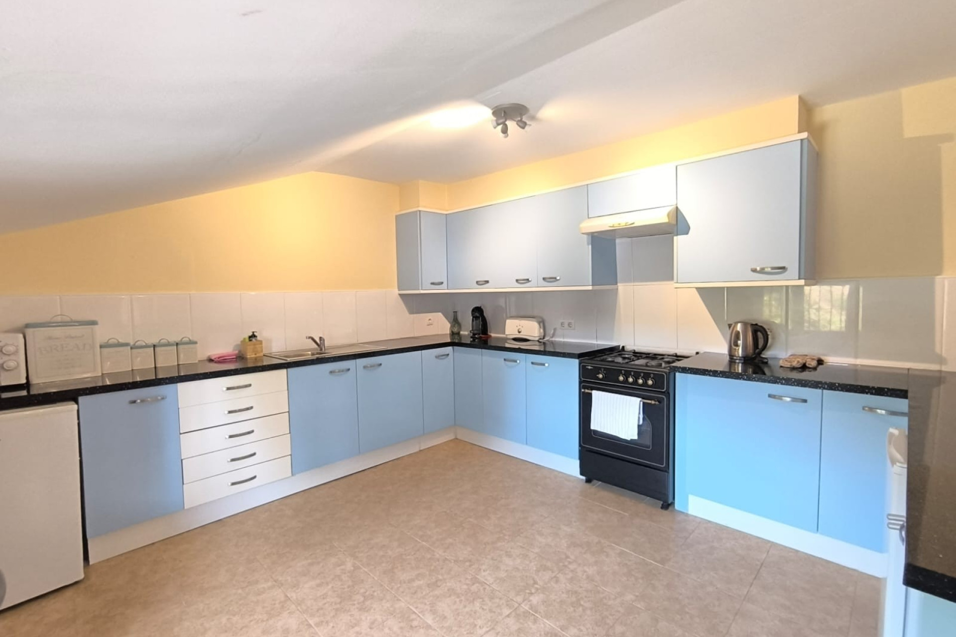 Resale - Villa -
Villena - Inland
