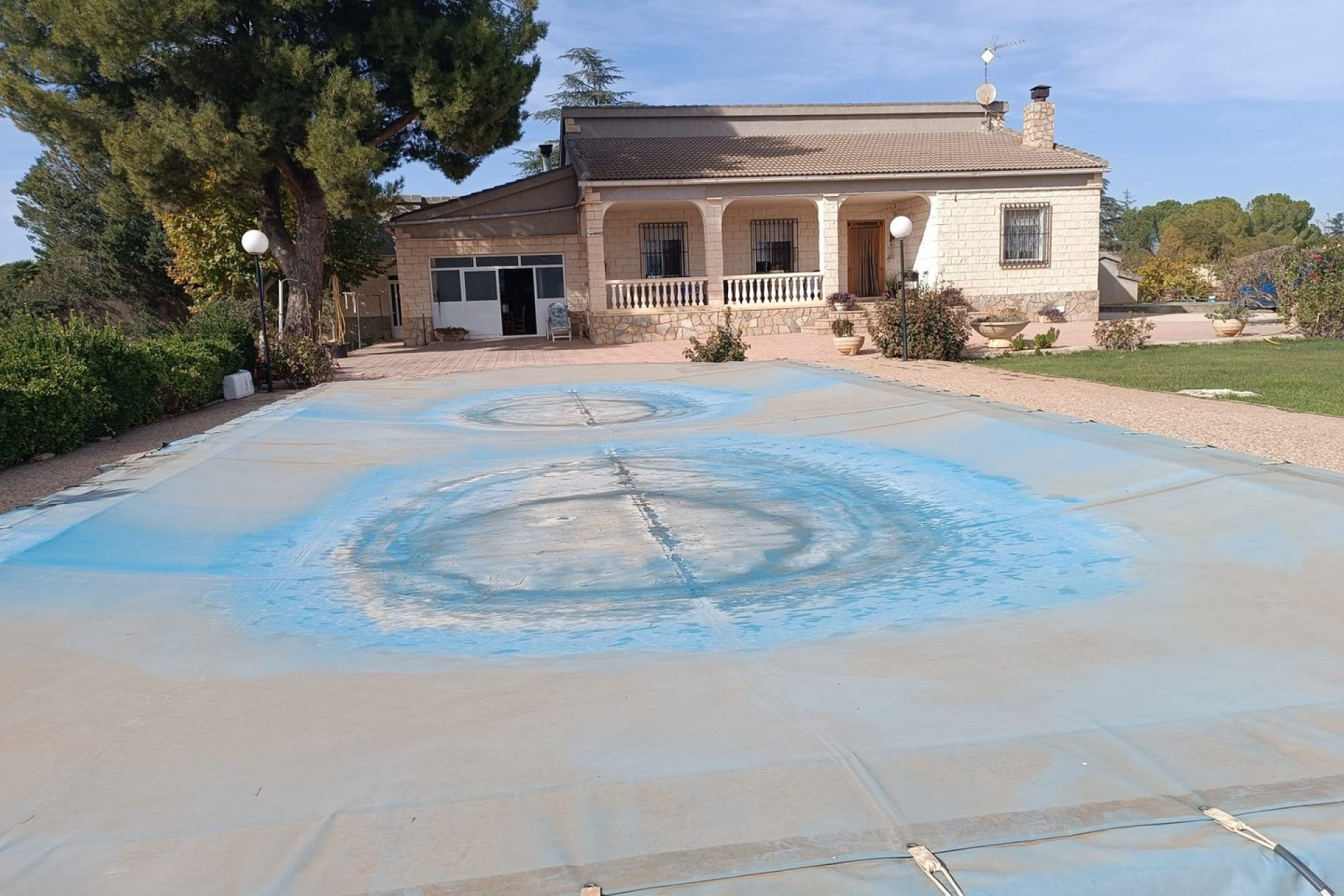 Resale - Villa -
Yecla - Inland