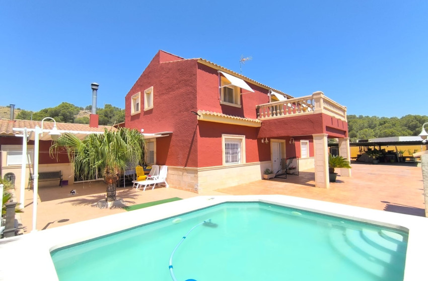 Resale - Villa -
Yecla - Inland