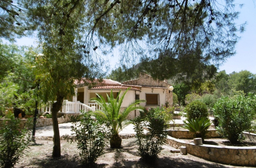 Resale - Villa -
Yecla