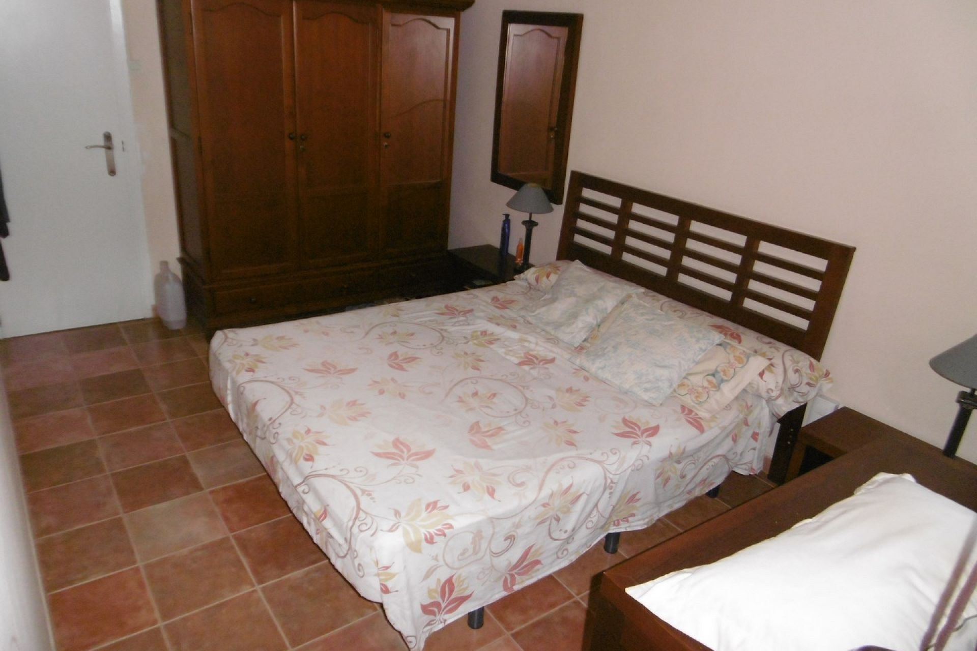 Resale - Villa -
Yecla