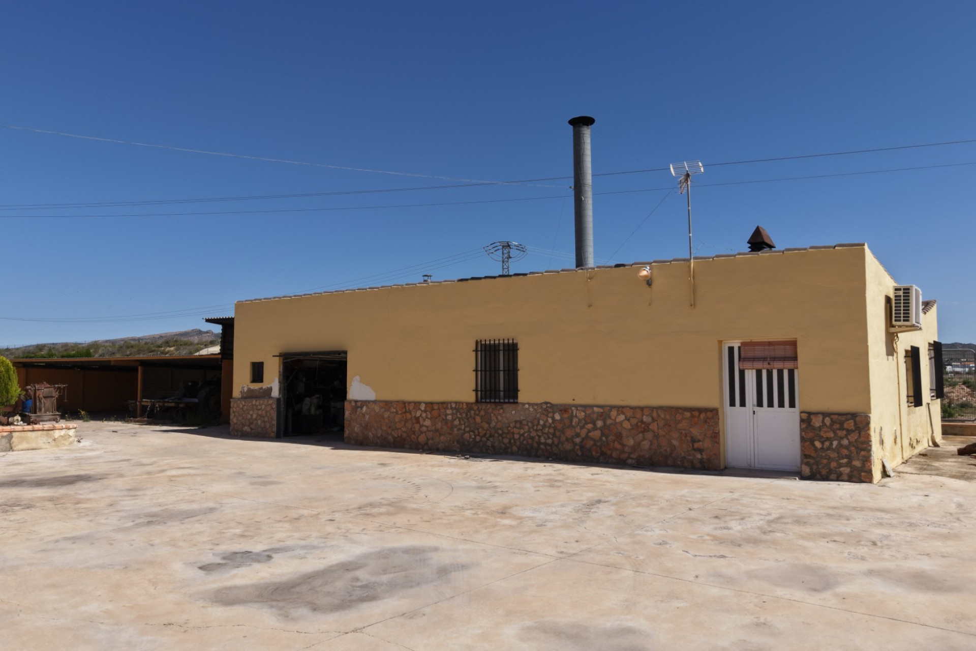 Resale - Villa -
Yecla