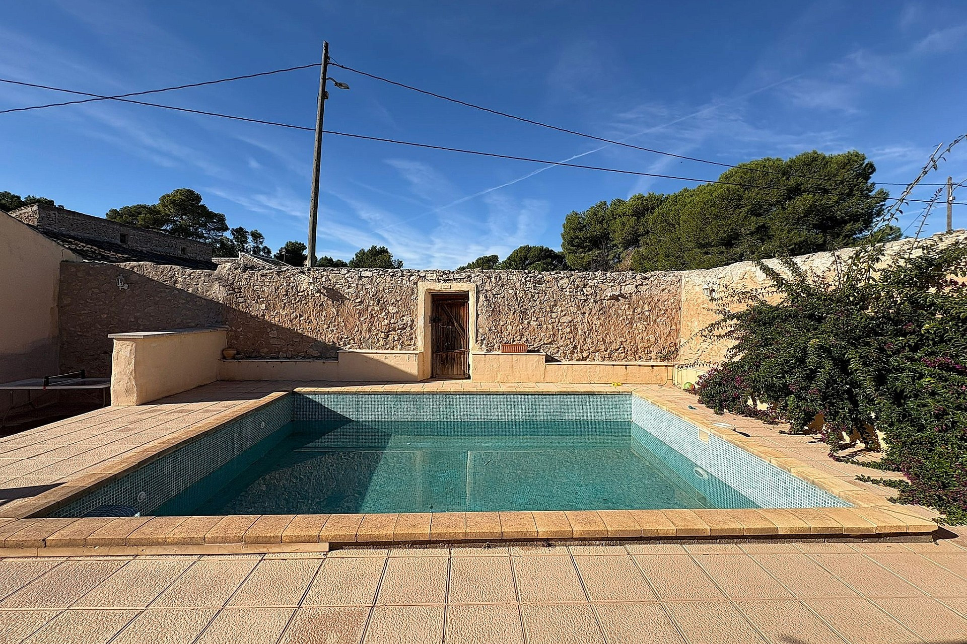 Resale - Village house -
Monovar