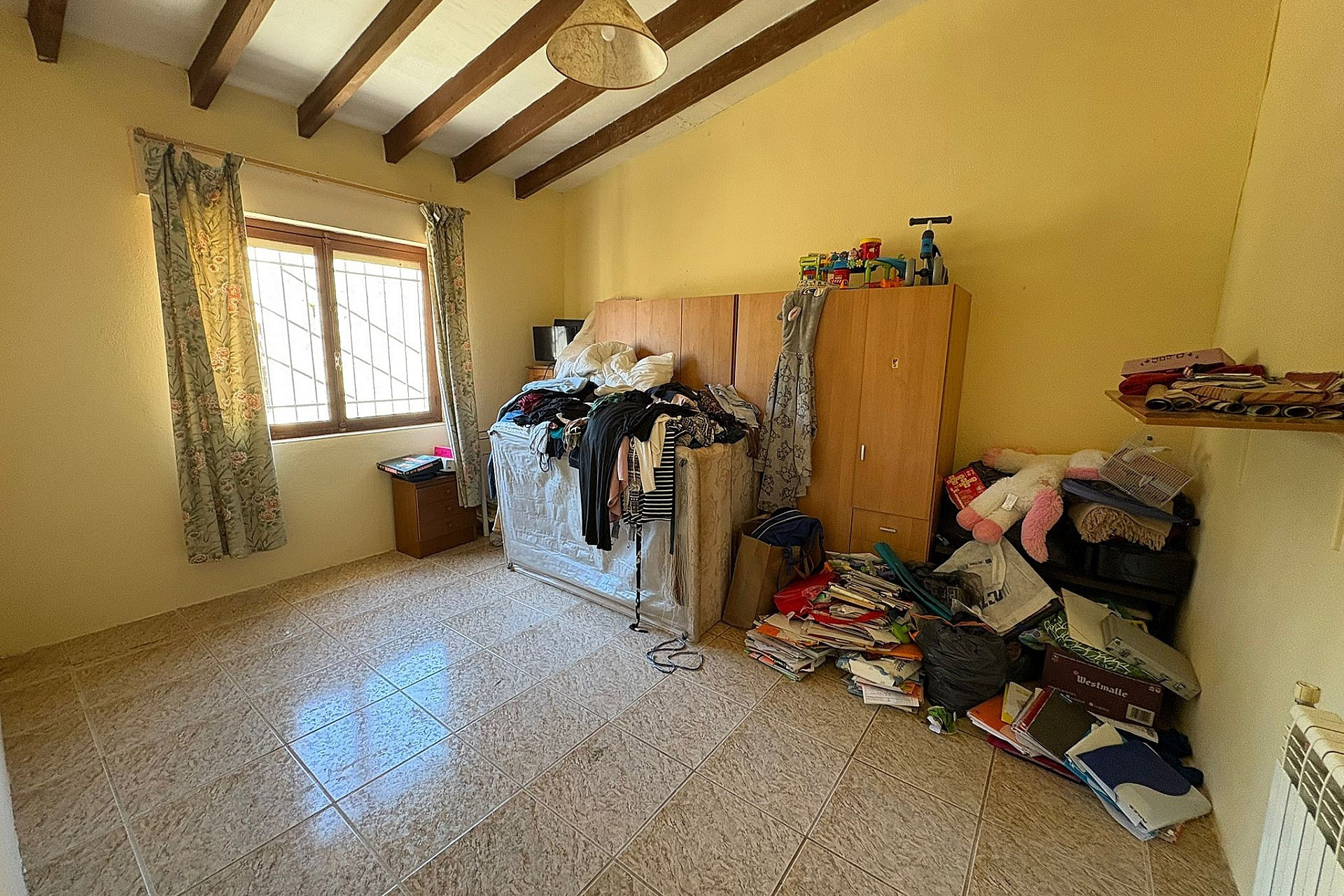 Resale - Village house -
Monovar