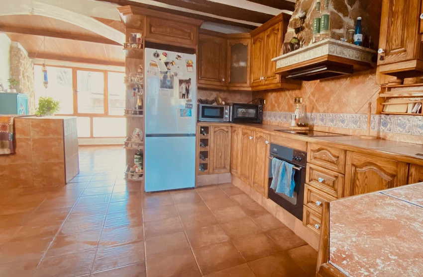 Resale - Village house -
Yecla