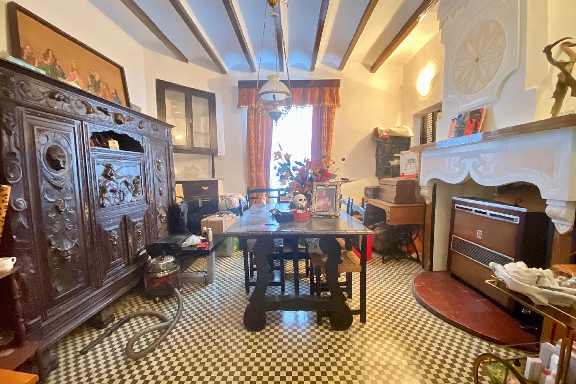 Resale - Village house -
Yecla