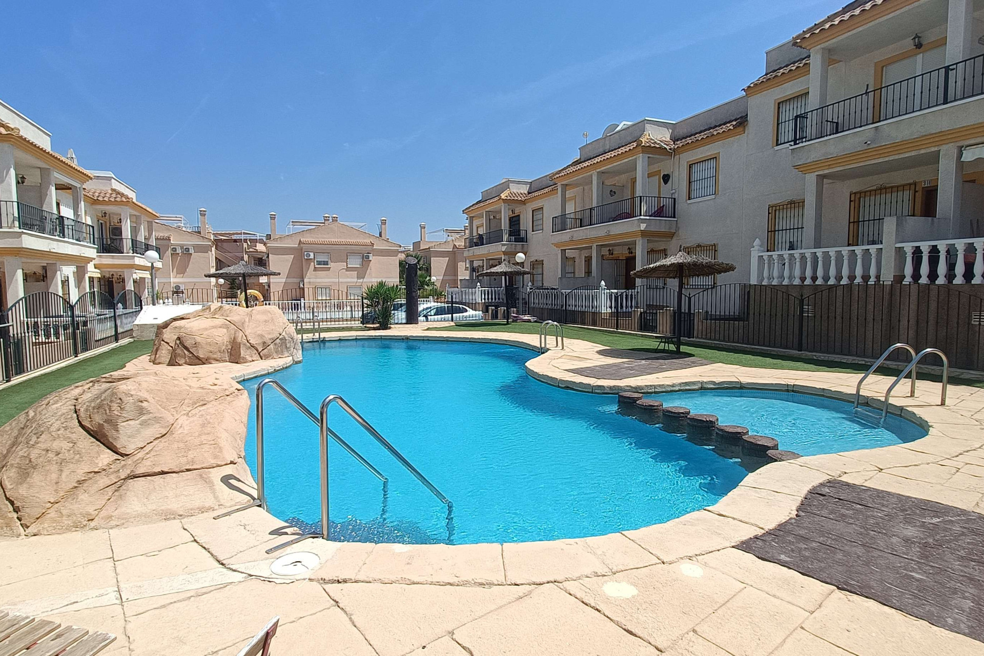 Revente - Appartement -
Algorfa - Inland