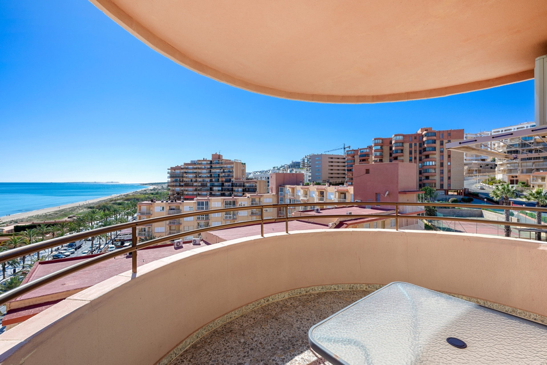 Revente - Appartement -
Arenales del Sol - Segunda linea playa