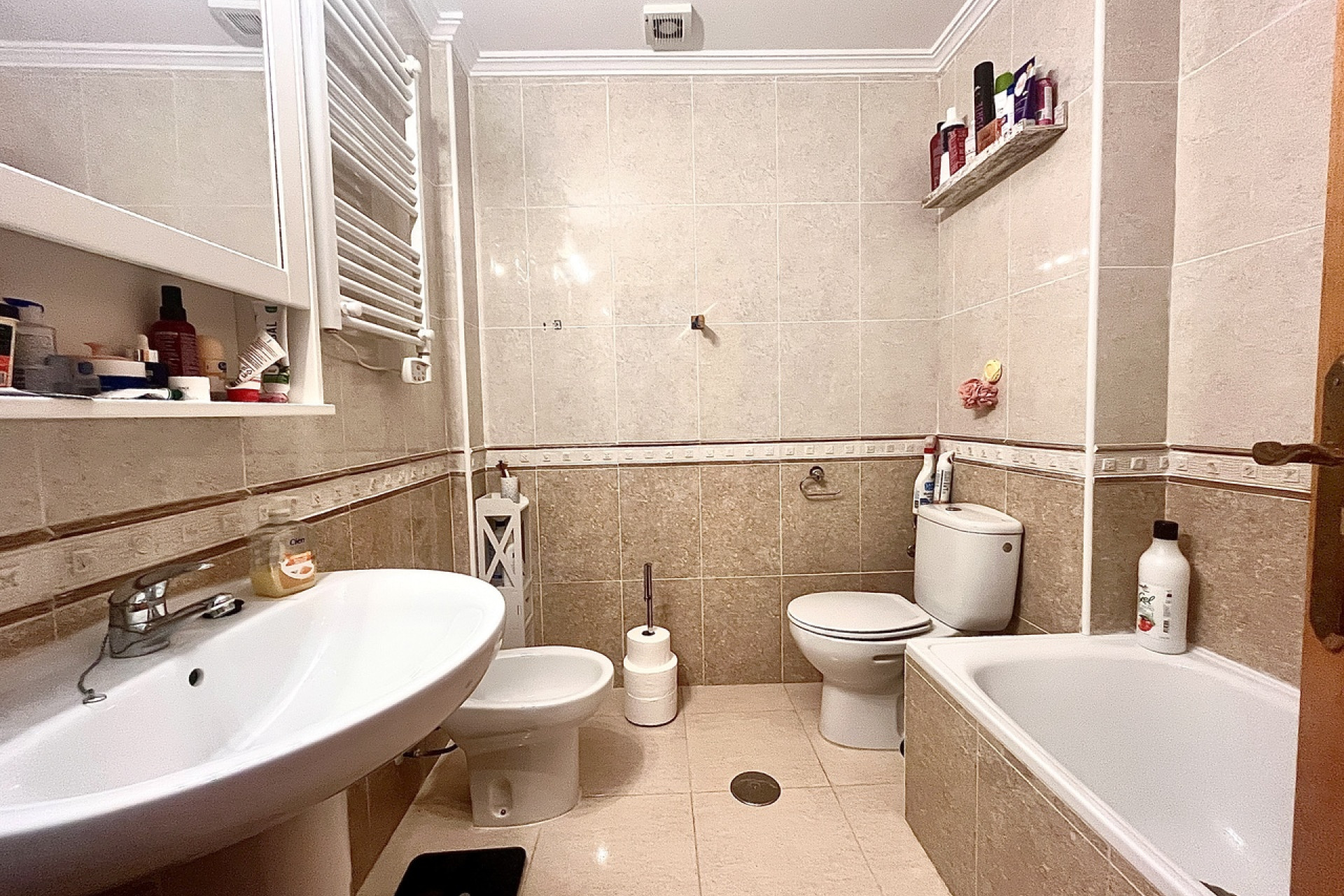 Revente - Appartement -
Cabo Roig