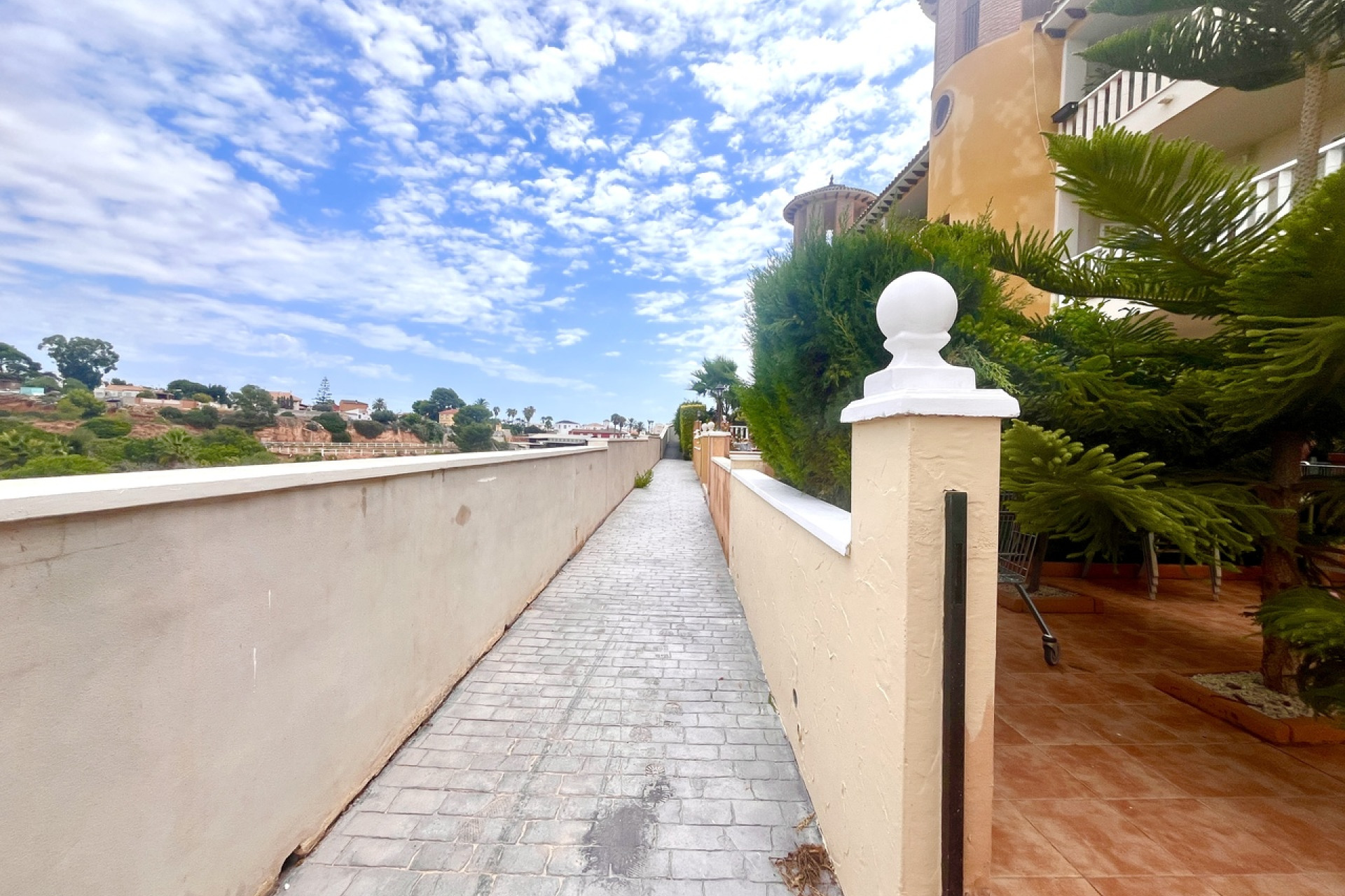 Revente - Appartement -
Cabo Roig