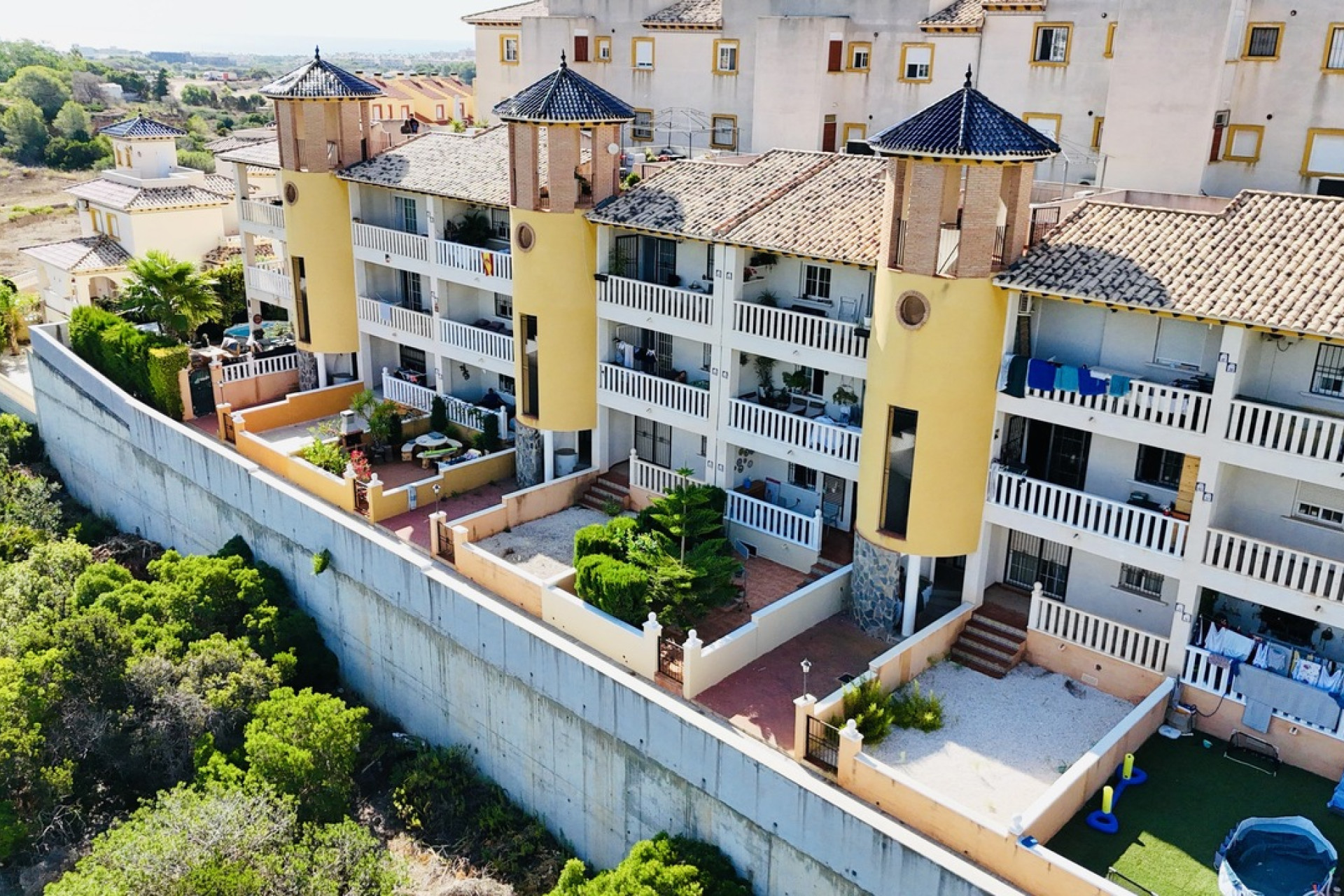 Revente - Appartement -
Cabo Roig