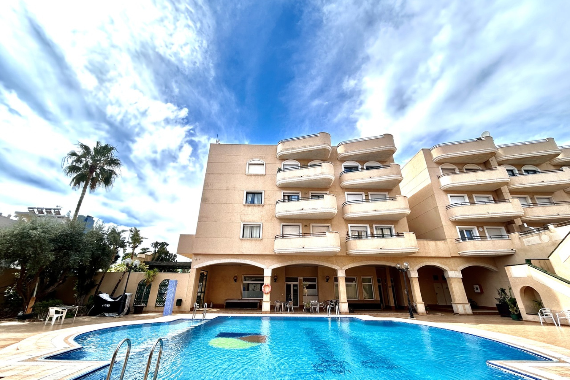 Revente - Appartement -
Cabo Roig
