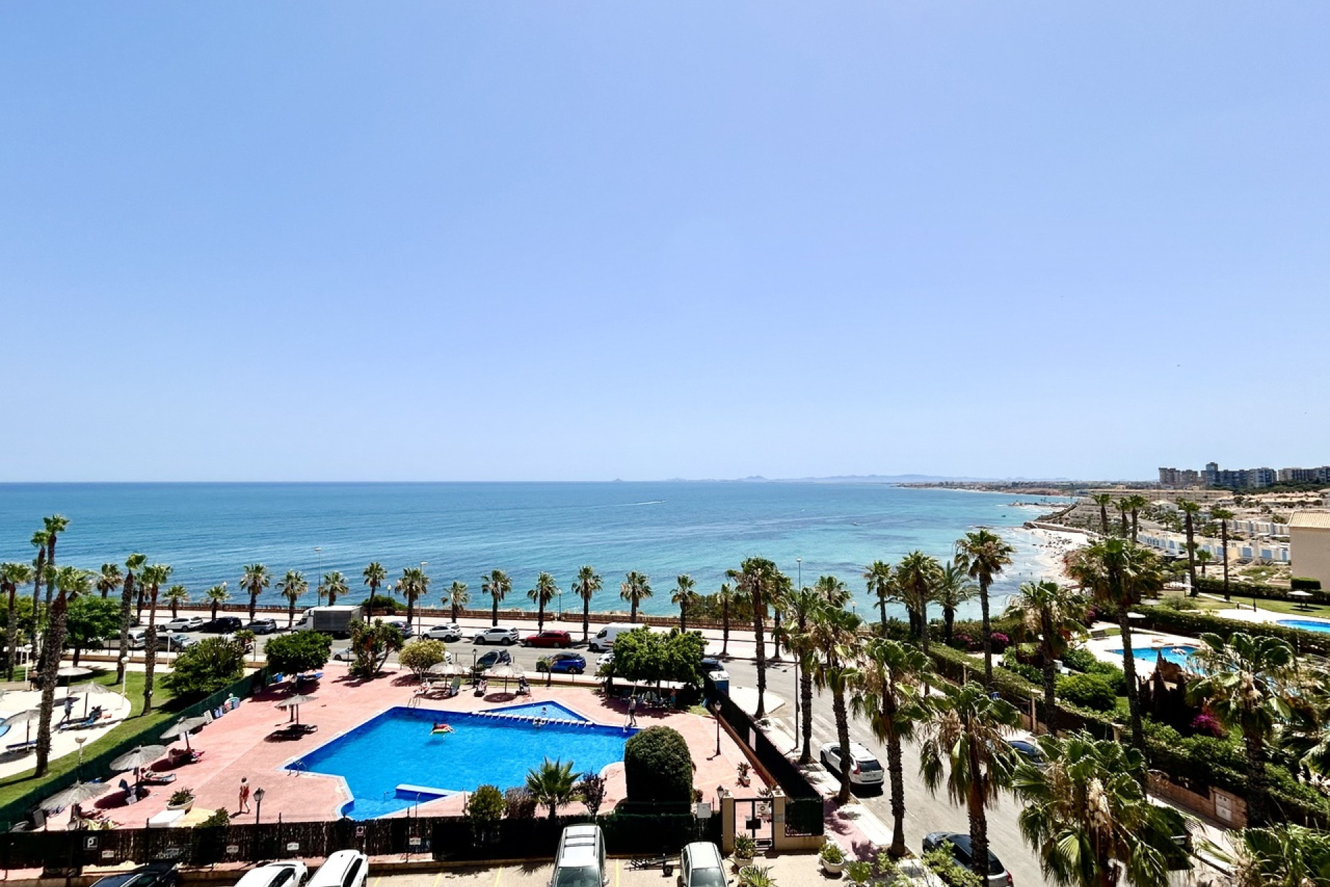 Revente - Appartement -
Cabo Roig