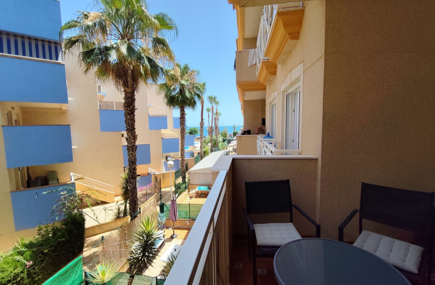 Revente - Appartement -
Cabo Roig