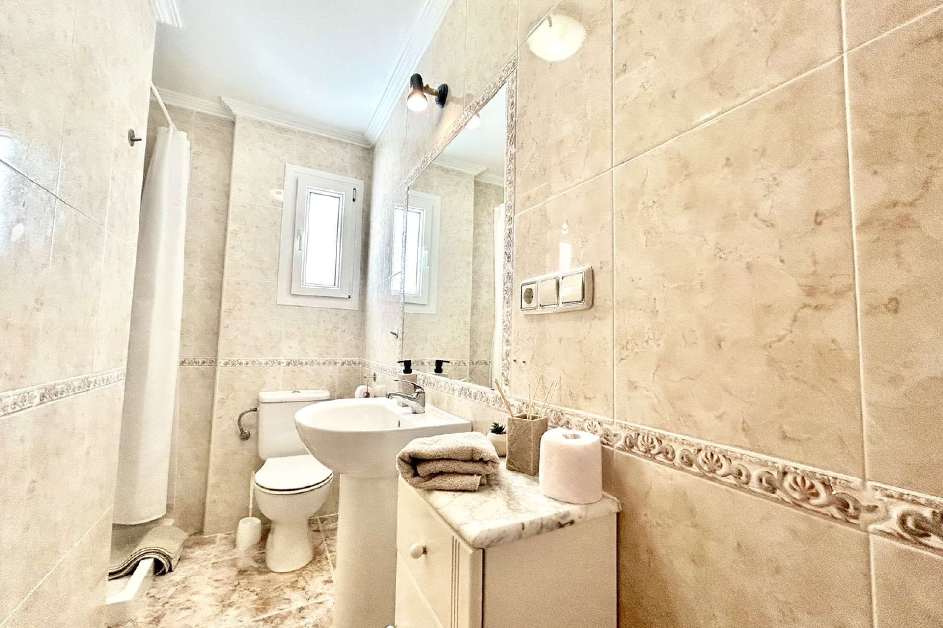 Revente - Appartement -
Cabo Roig