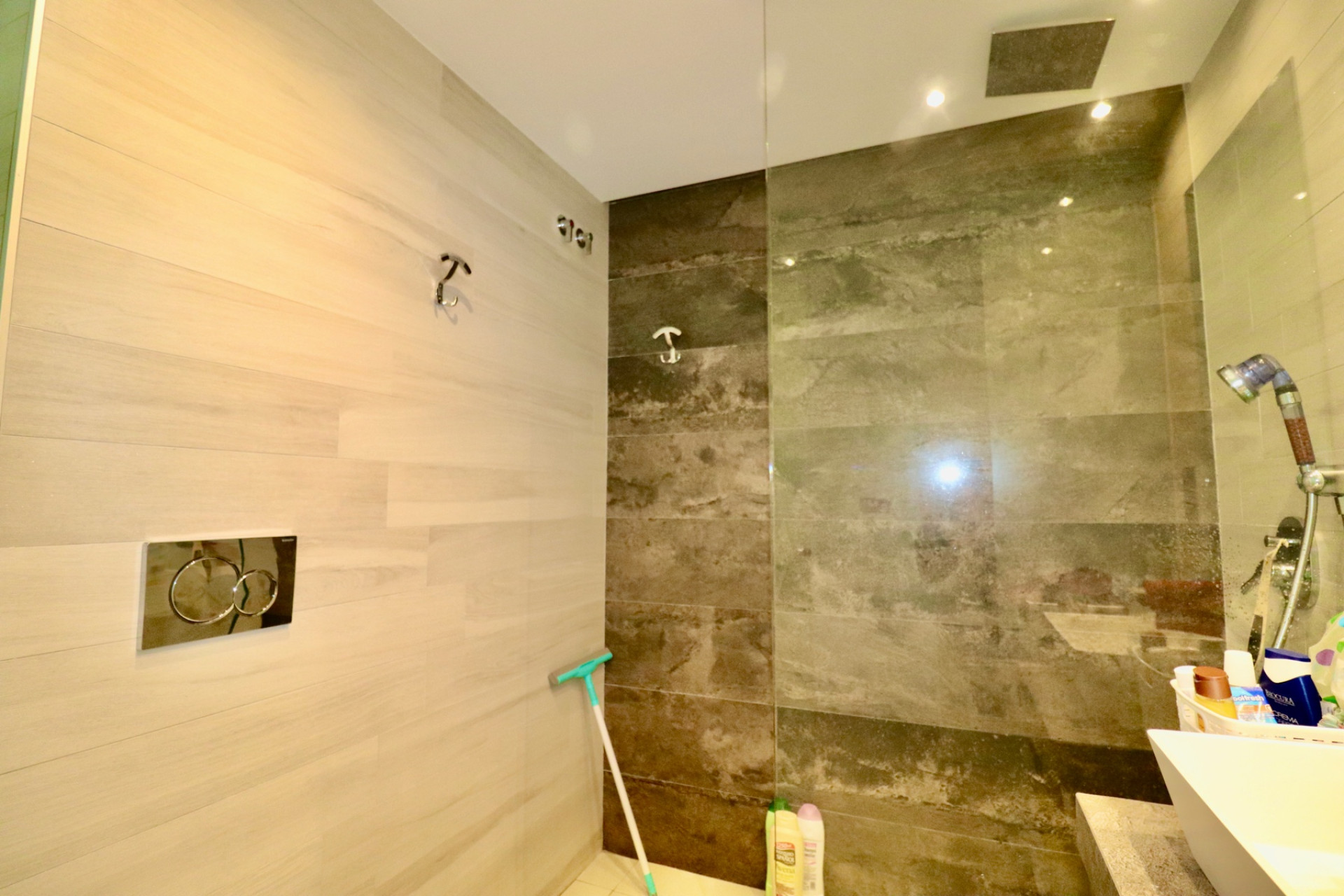 Revente - Appartement -
Guardamar del Segura - Guardamar - El Raso