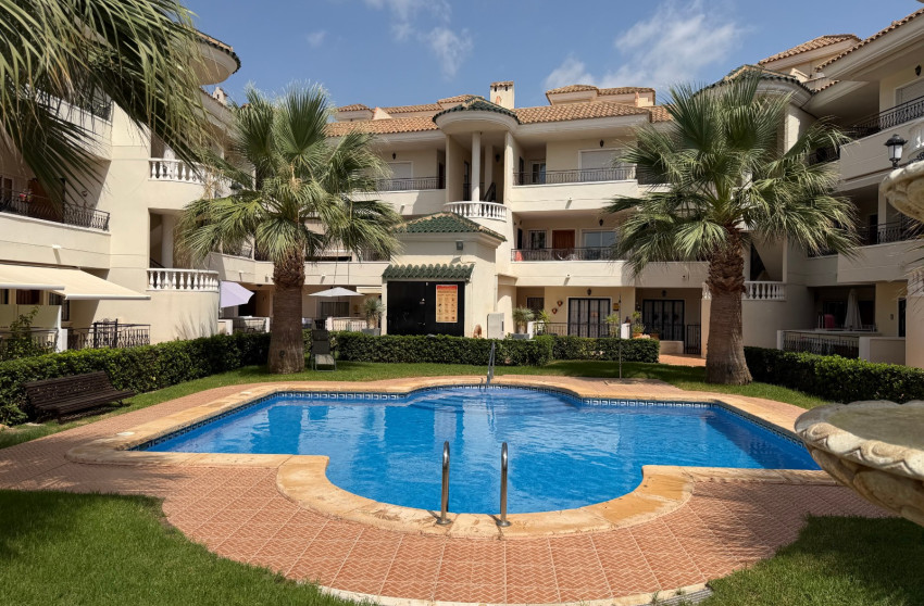 Revente - Appartement -
Jacarilla - Inland