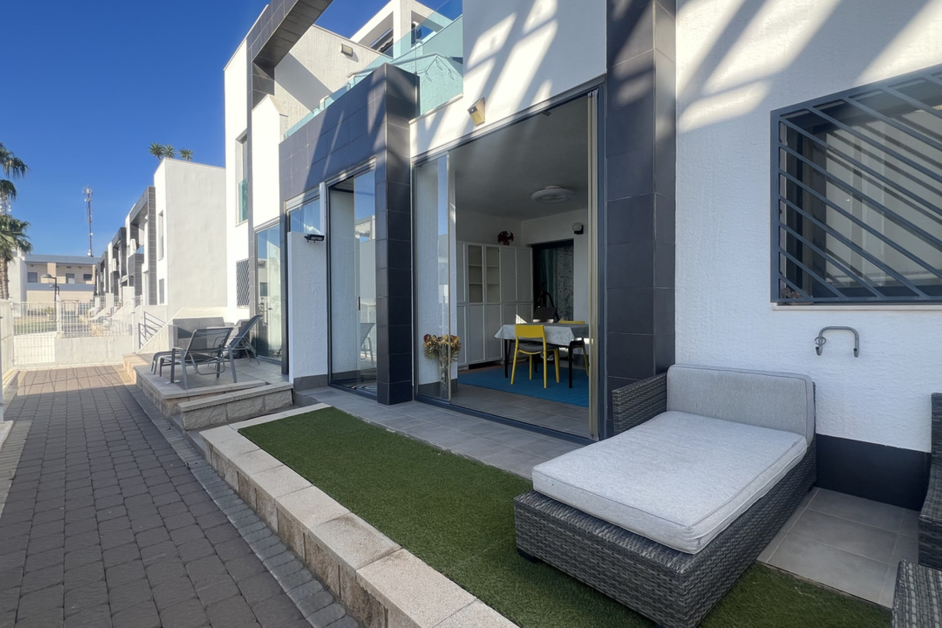 Revente - Appartement -
La Zenia