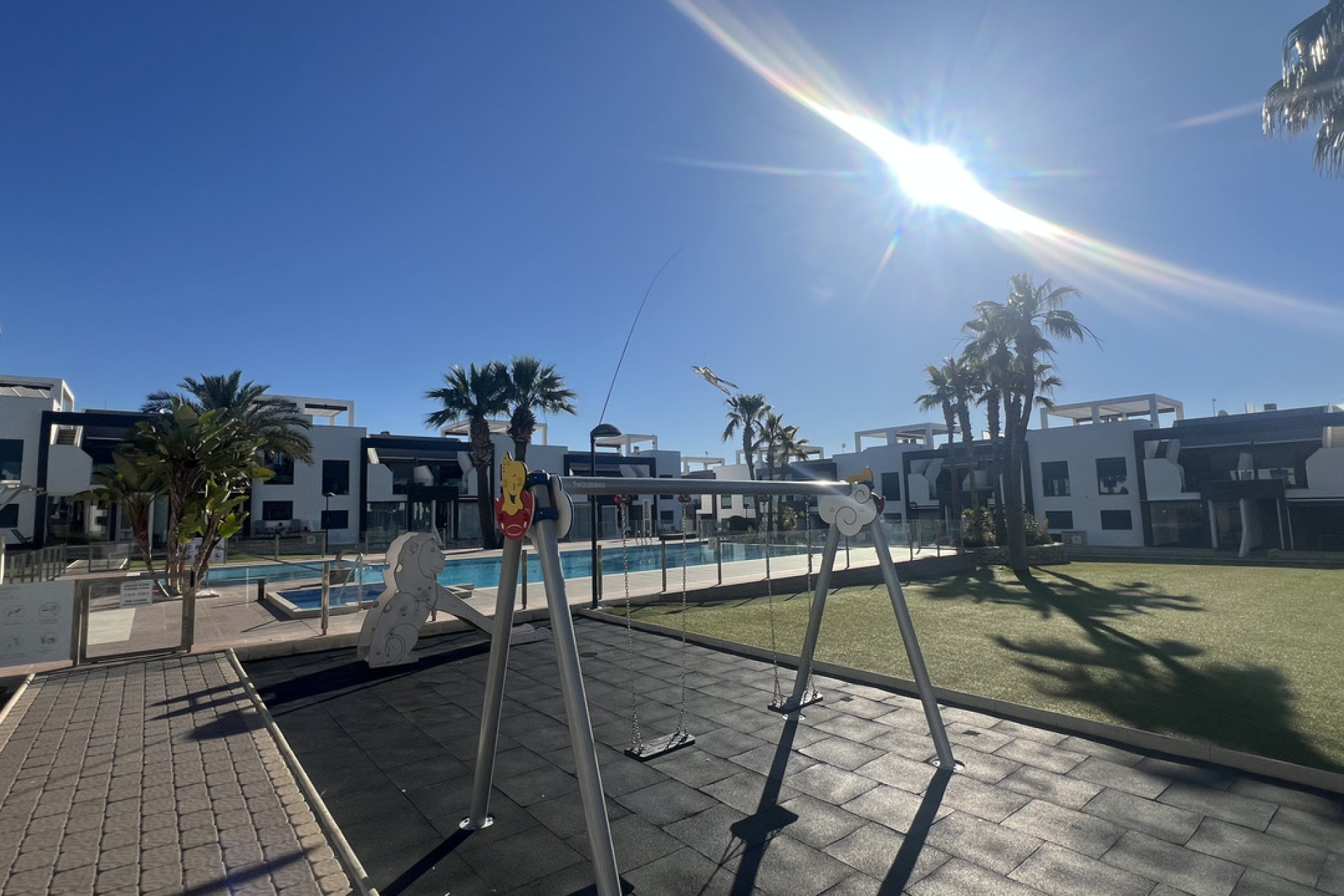 Revente - Appartement -
La Zenia