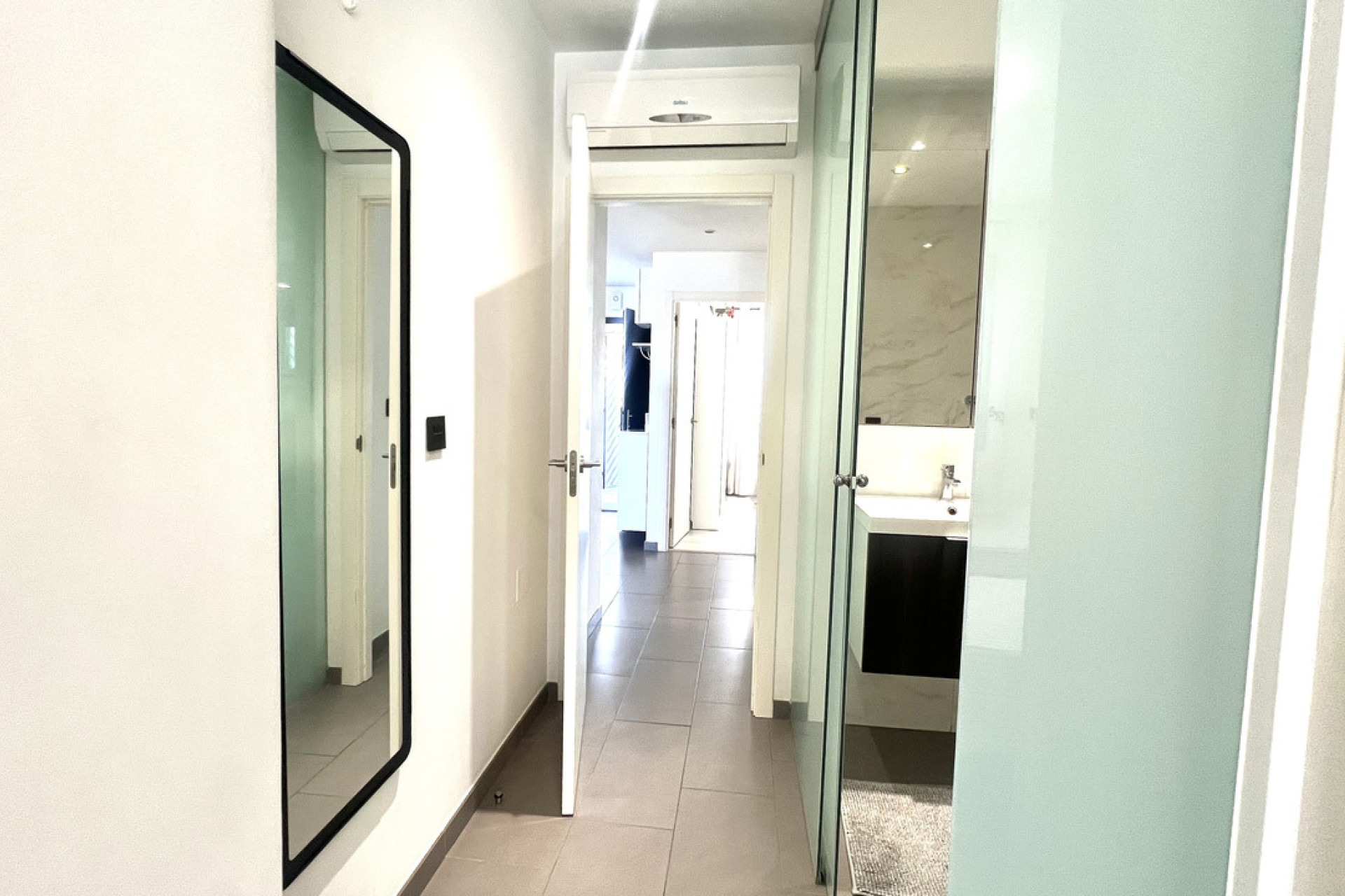 Revente - Appartement -
La Zenia