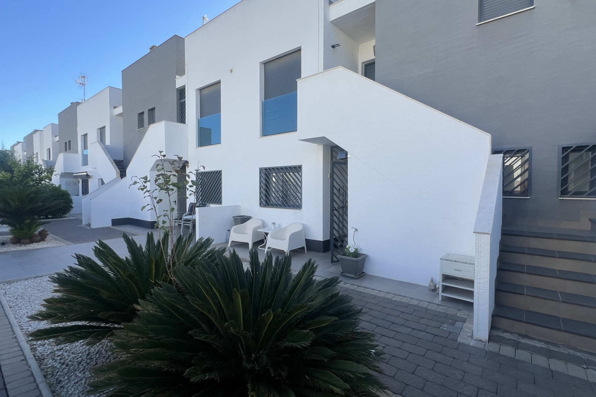 Revente - Appartement -
La Zenia