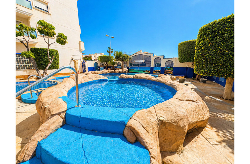 Revente - Appartement -
Orihuela Costa - Costa Blanca