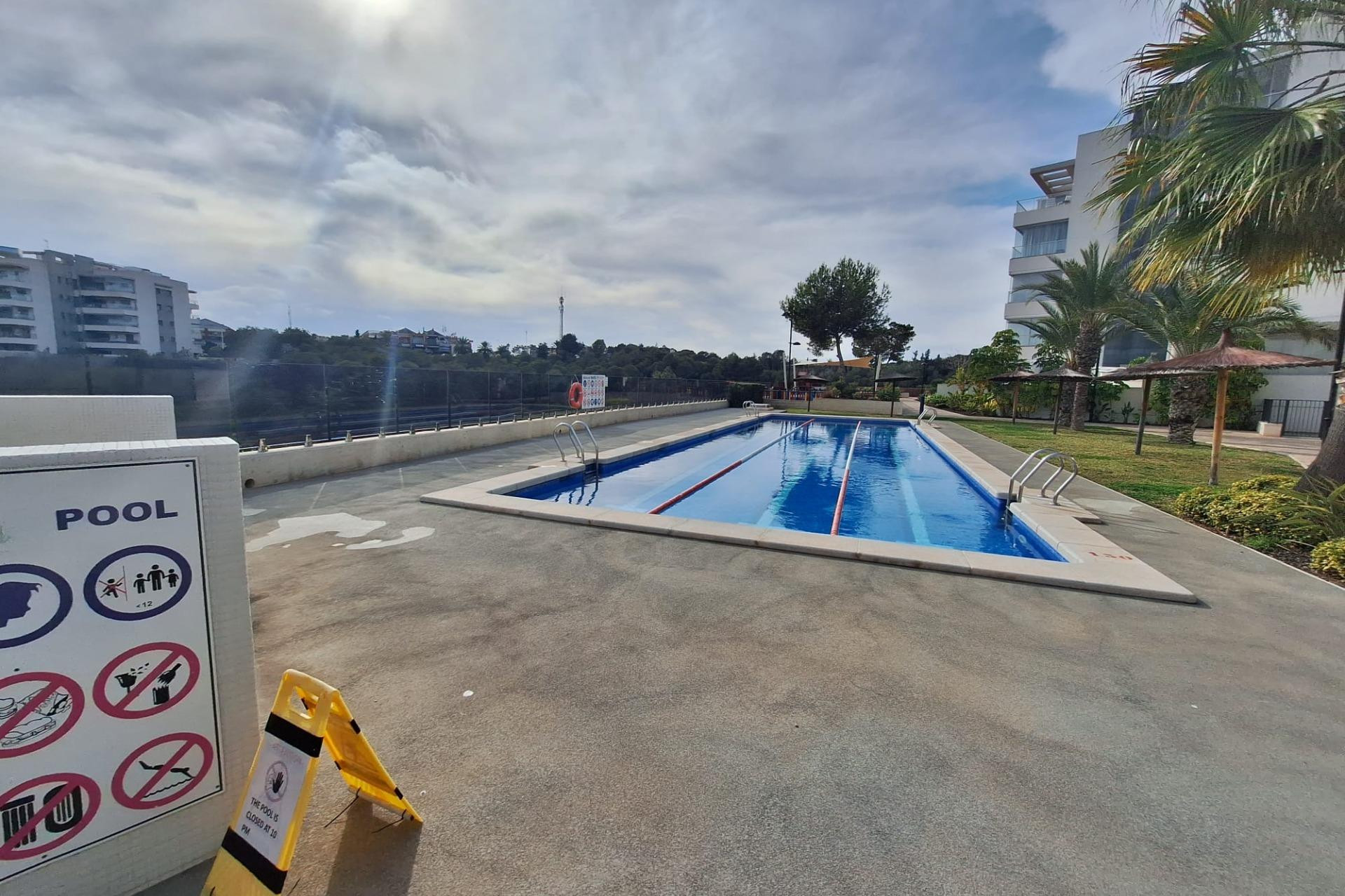 Revente - Appartement -
Orihuela Costa - Los Dolses