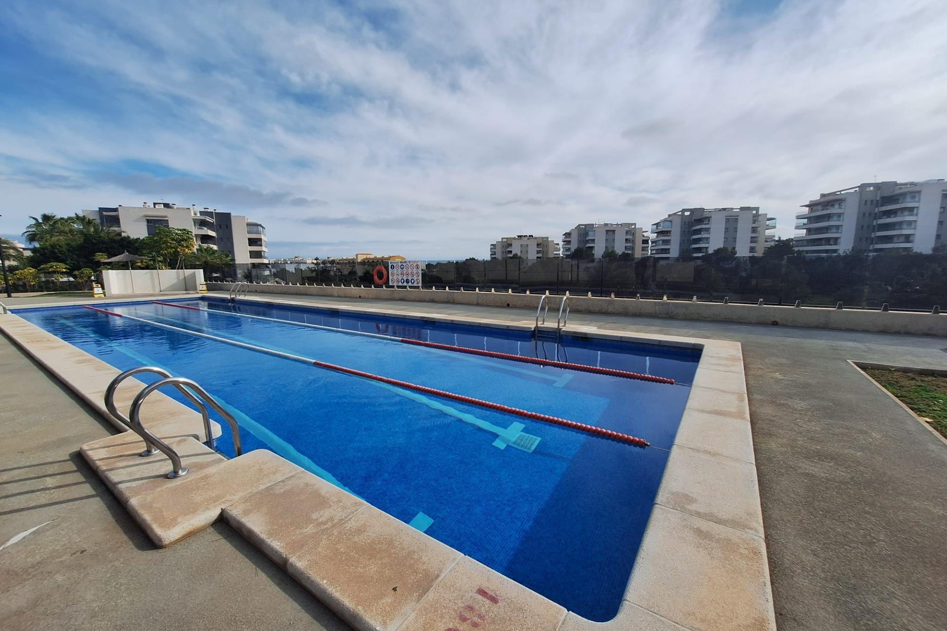 Revente - Appartement -
Orihuela Costa - Los Dolses
