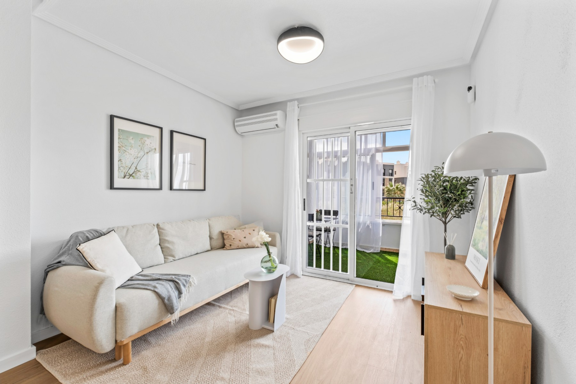 Revente - Appartement -
Orihuela Costa - Playa Flamenca