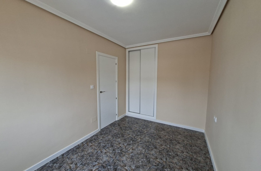 Revente - Appartement -
Orihuela Costa - Punta Prima