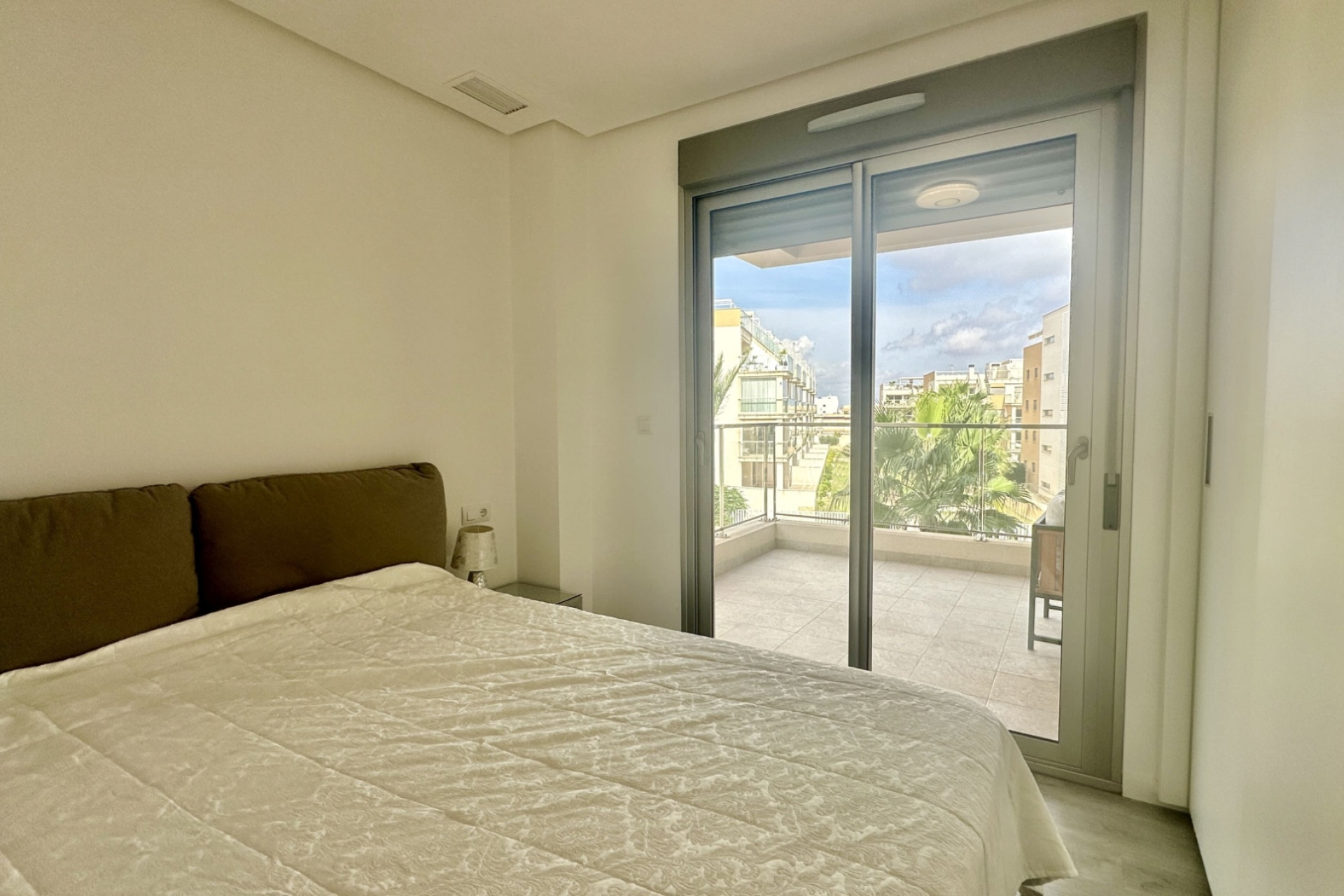 Revente - Appartement -
Orihuela Costa - Villamartín