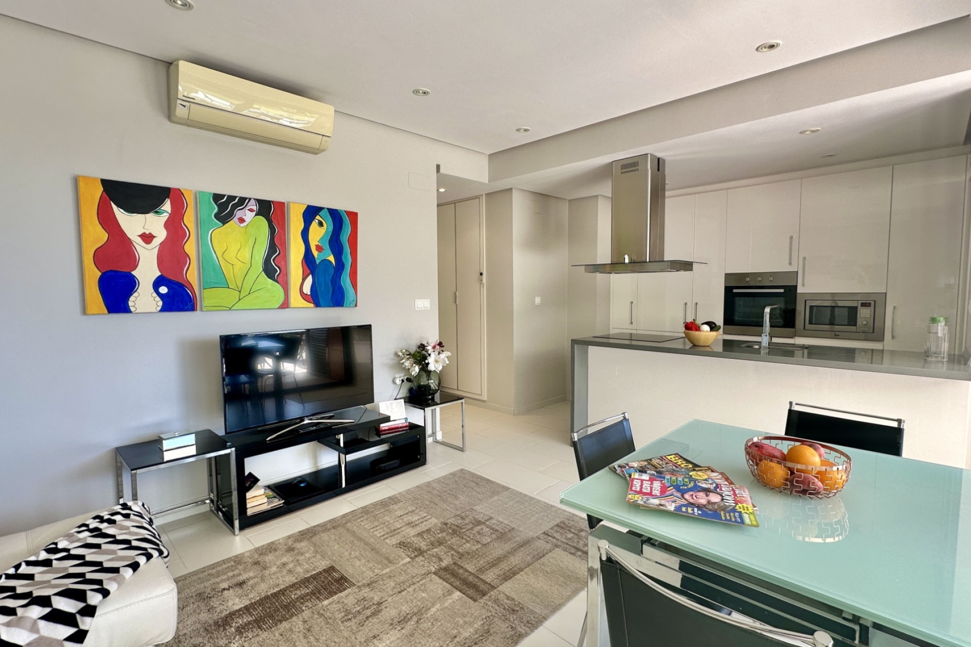 Revente - Appartement -
Orihuela Costa - Villamartín