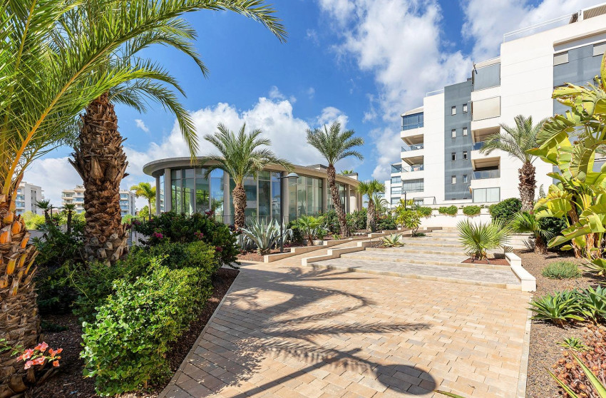 Revente - Appartement -
Orihuela Costa - Villamartín