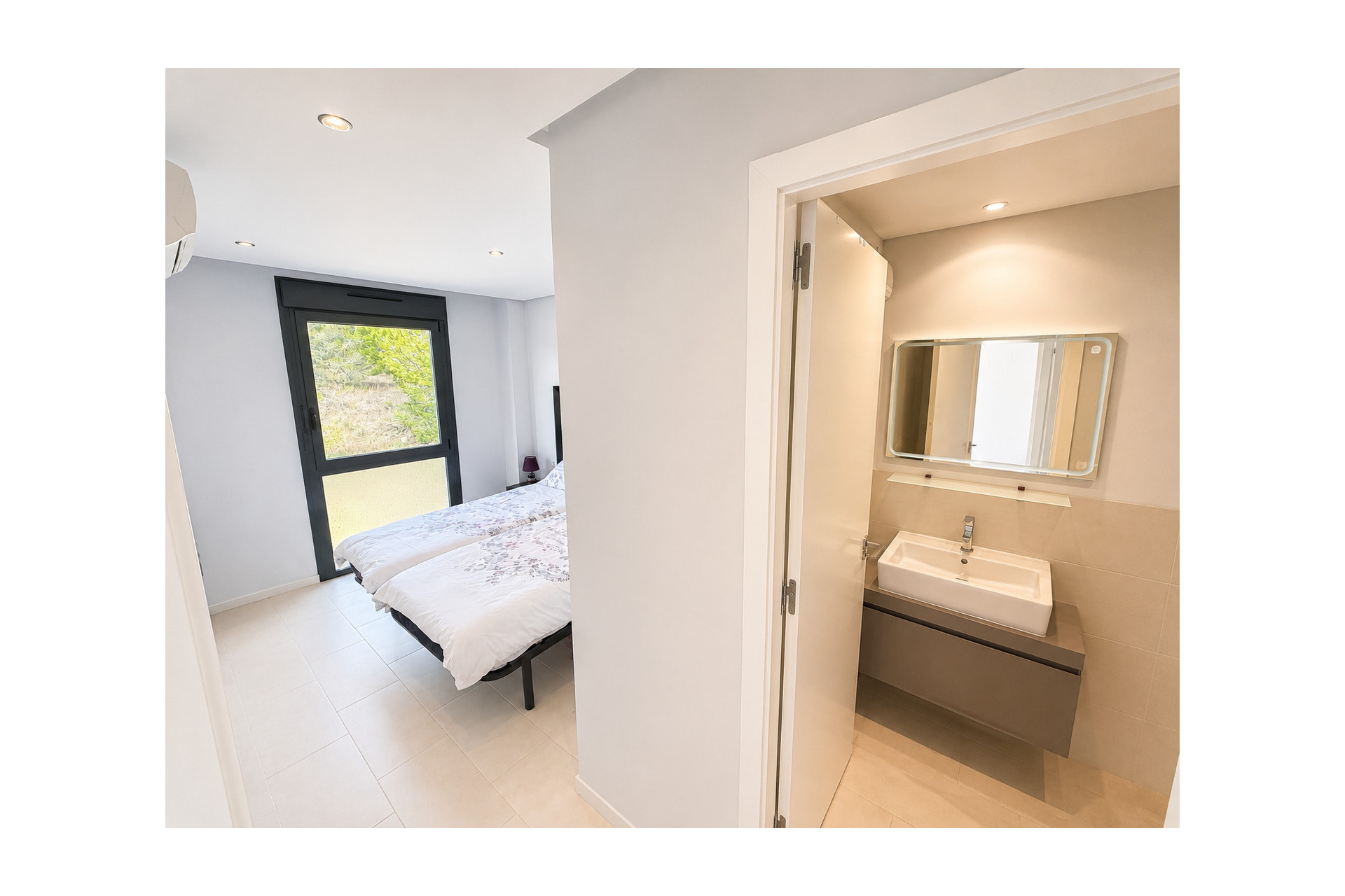 Revente - Appartement -
Orihuela Costa - Villamartín