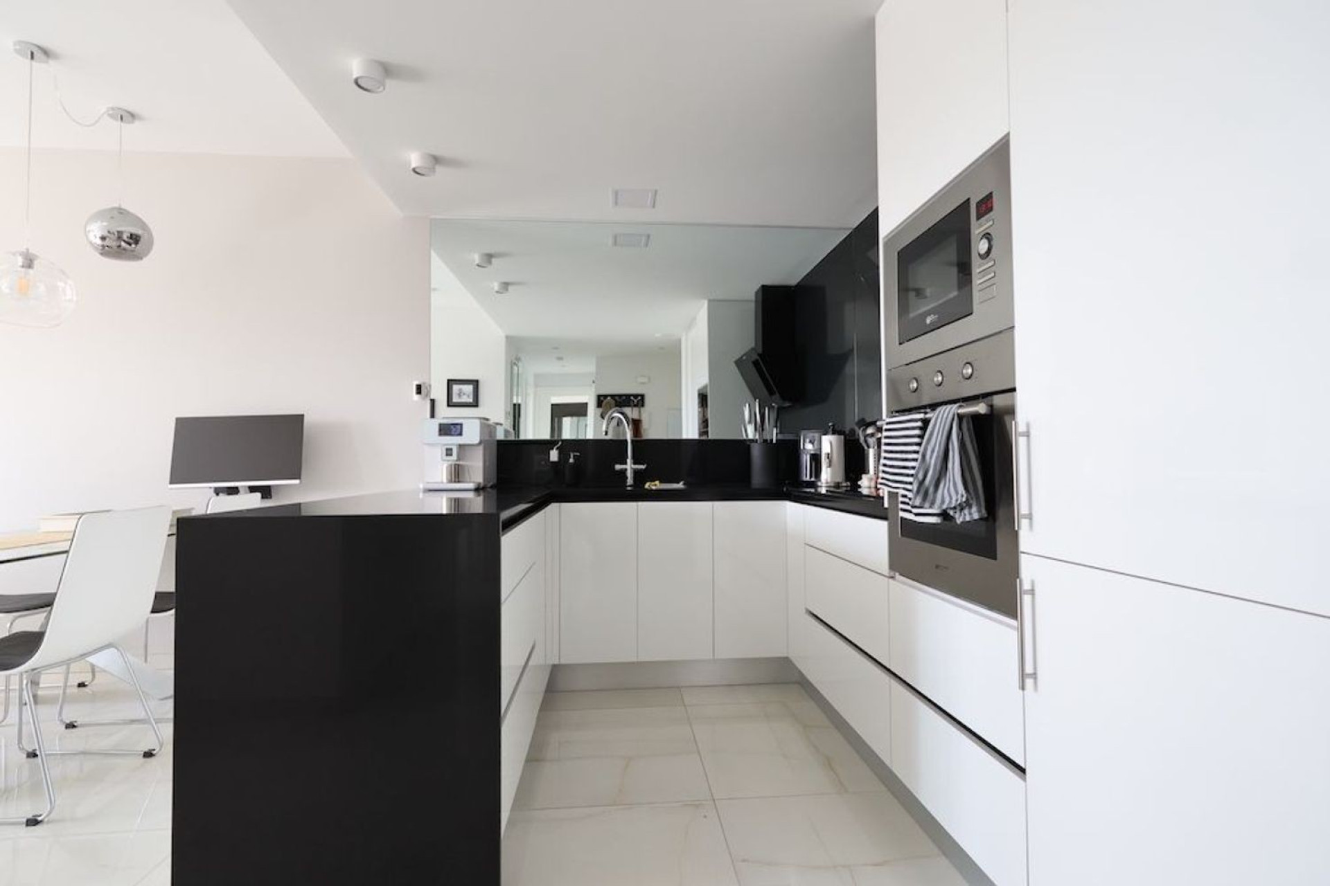 Revente - Appartement -
Orihuela Costa