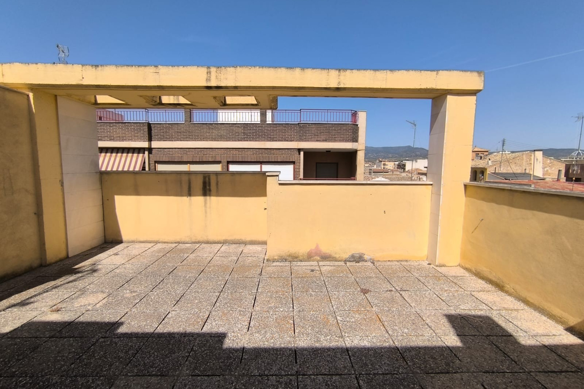 Revente - Appartement -
Pinoso - Inland