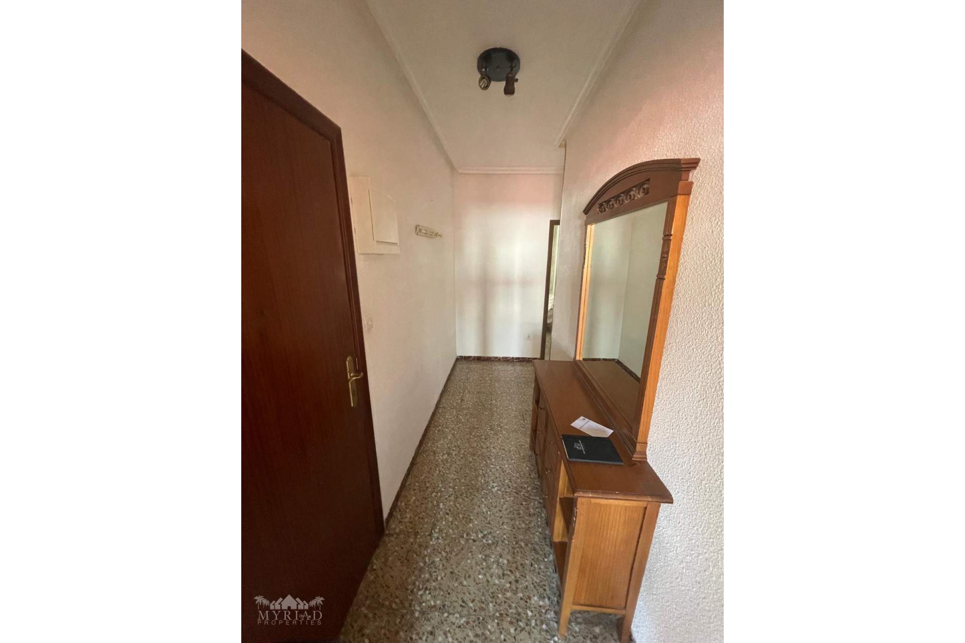 Revente - Appartement -
Pinoso - Pinoso Alicante