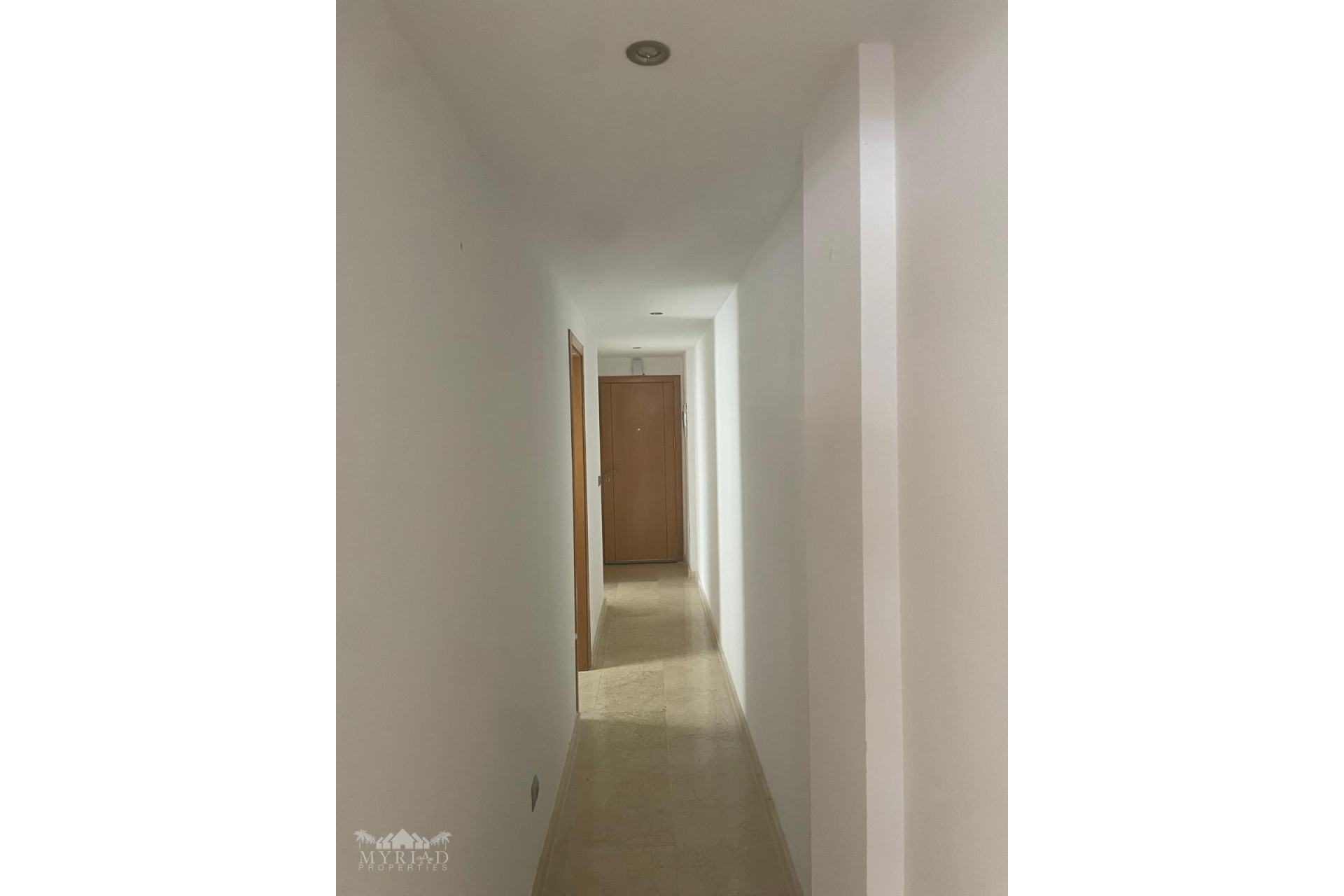 Revente - Appartement -
Pinoso - Pinoso Alicante