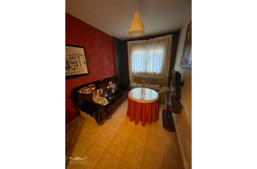 Revente - Appartement -
Pinoso - Pinoso Alicante