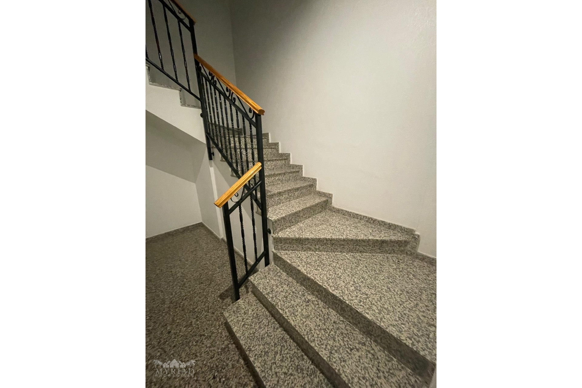 Revente - Appartement -
Pinoso - Pinoso Alicante