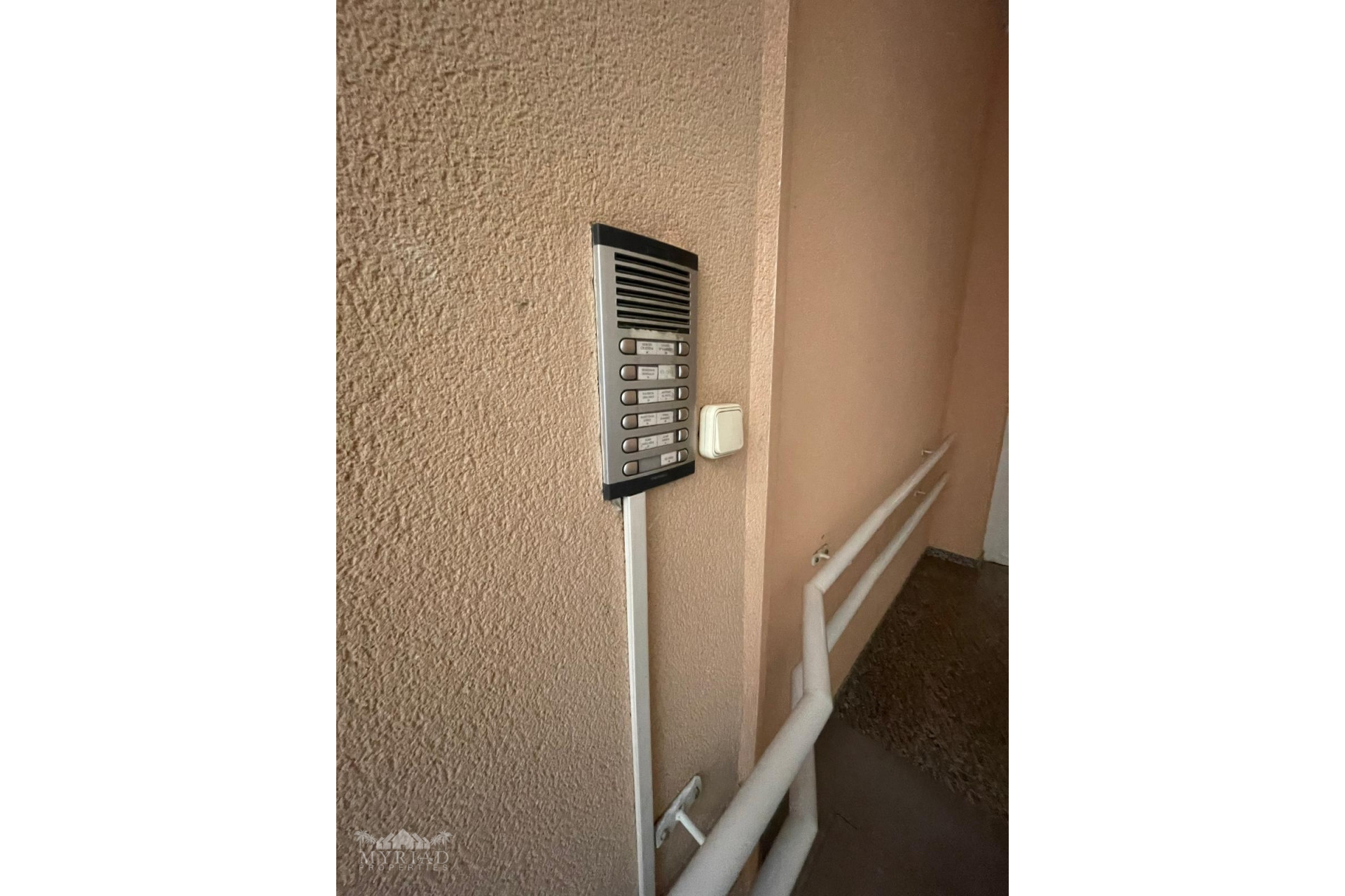 Revente - Appartement -
Pinoso - Pinoso Alicante