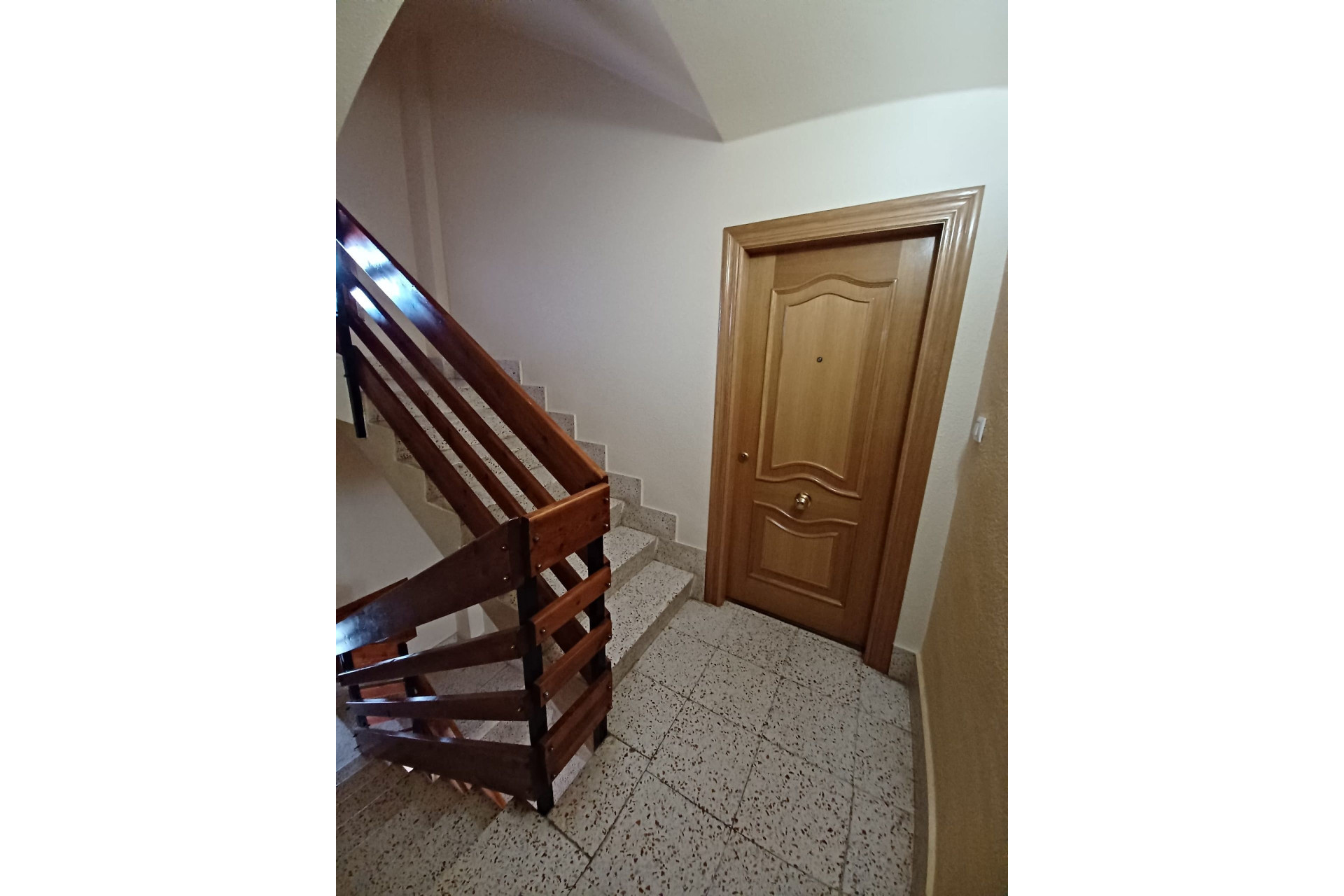 Revente - Appartement -
Pinoso
