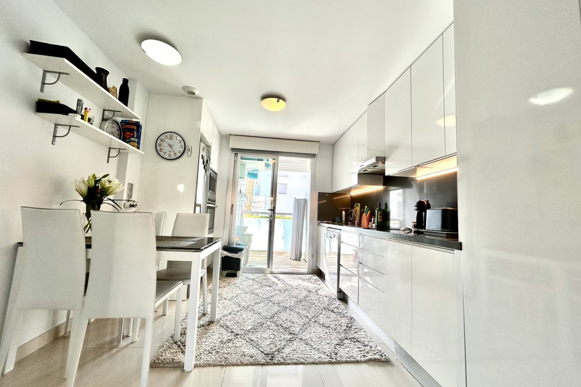 Revente - Appartement -
Punta Prima