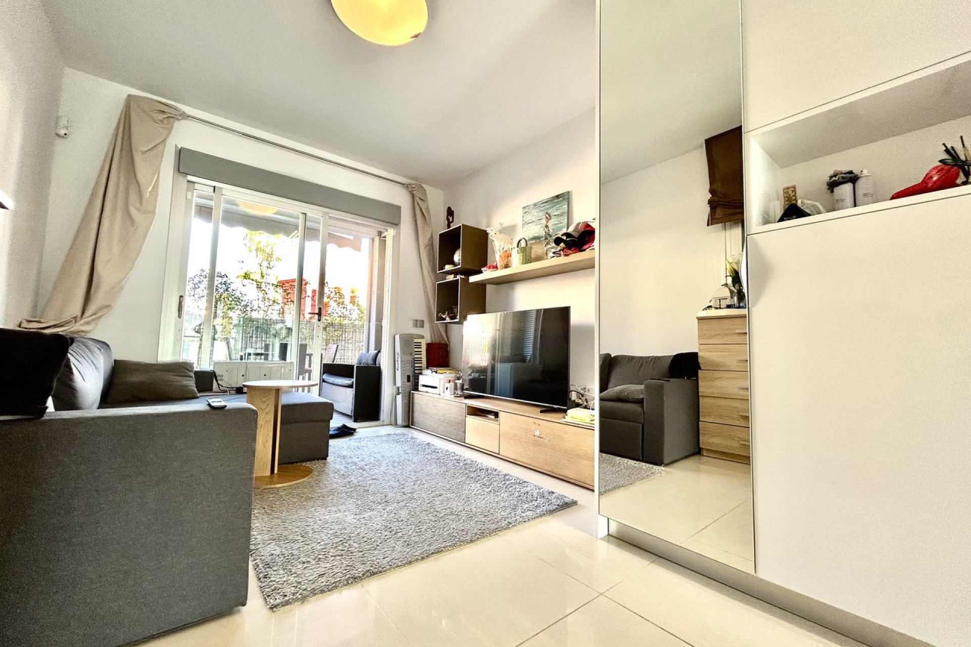 Revente - Appartement -
Punta Prima