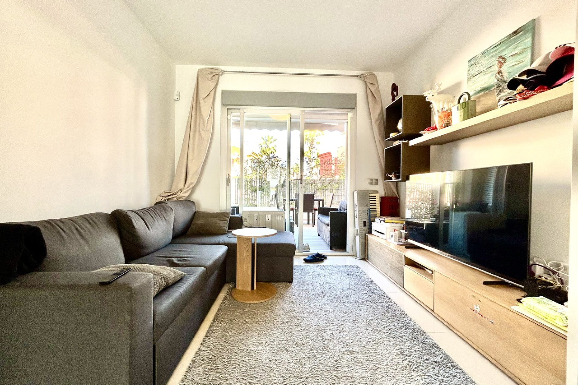 Revente - Appartement -
Punta Prima