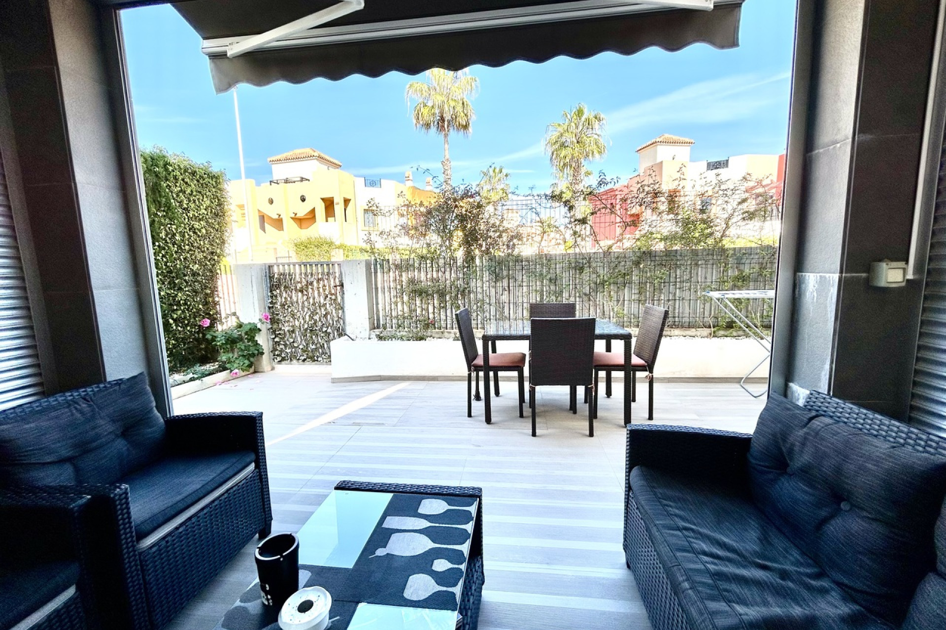 Revente - Appartement -
Punta Prima
