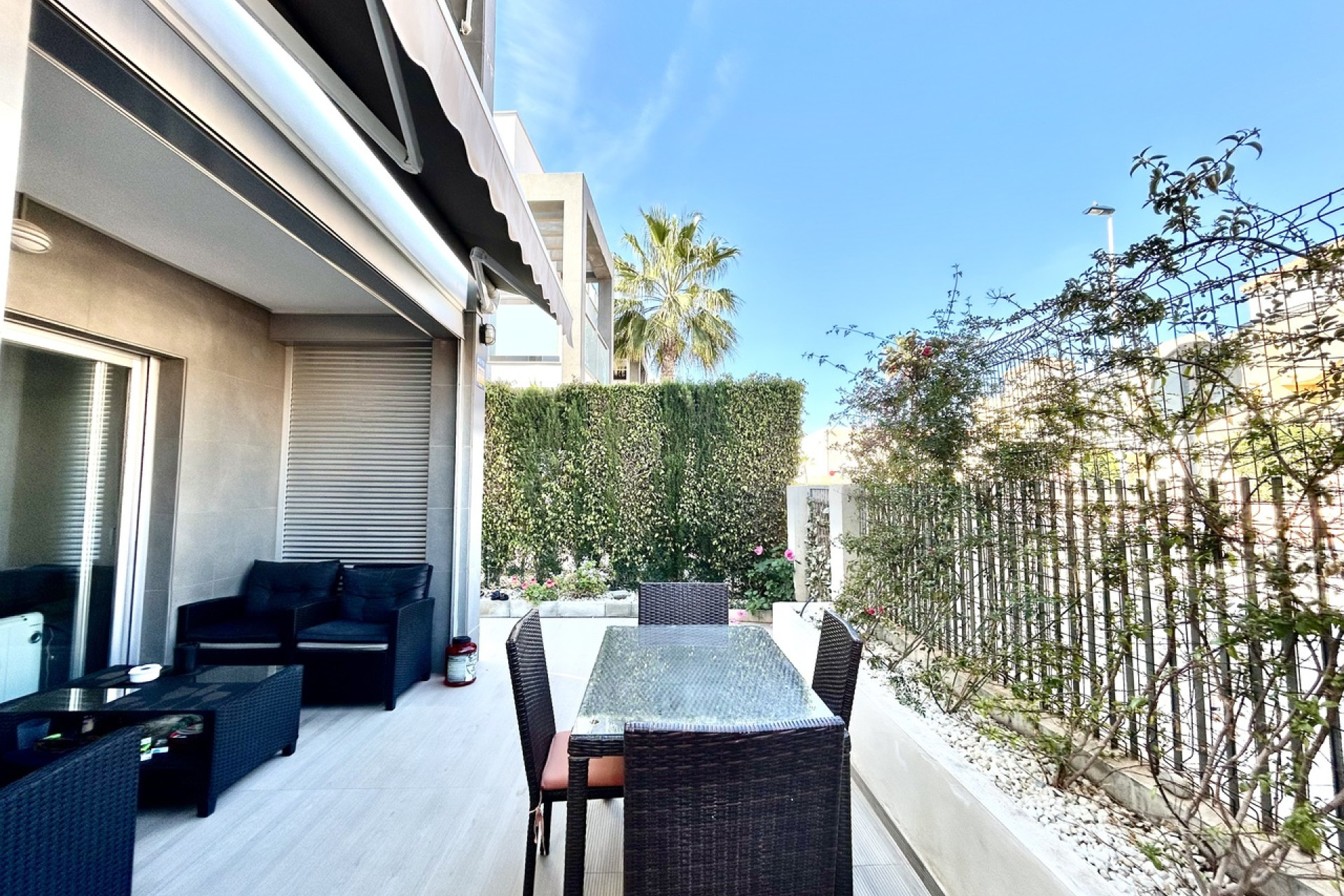 Revente - Appartement -
Punta Prima